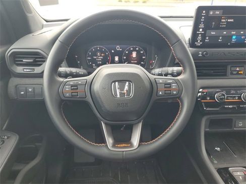 Certified 2026 Honda Passport TrailSport image 11