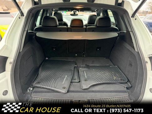 Used 2018 Porsche Cayenne S Platinum image 29