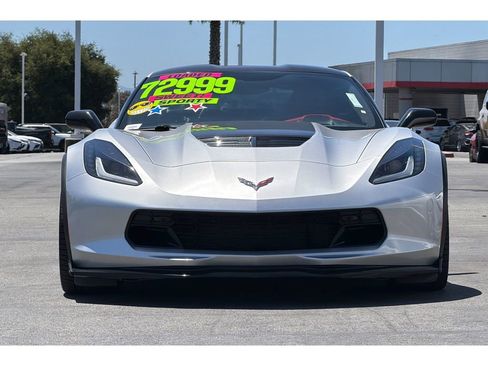 Used 2016 Chevrolet Corvette Z06 w/ 3LZ Preferred Equipment Group RWD image 9