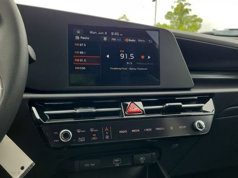 New 2026 Kia Niro LX FWD image 19
