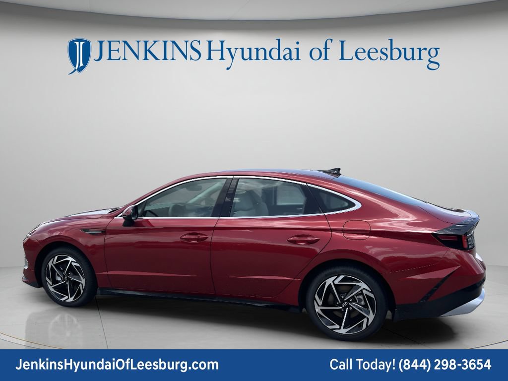 New 2026 Hyundai Sonata Blue FWD image 8
