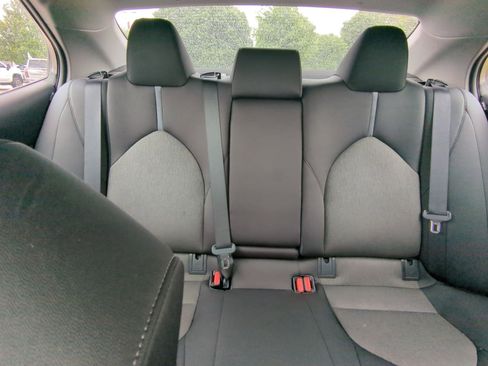 Used 2022 Toyota Camry LE w/ Convenience Package FWD image 22