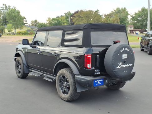 Used 2023 Ford Bronco Black Diamond AWD/4WD image 3
