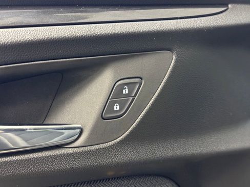 Used 2022 Chevrolet TrailBlazer LT w/ Convenience Package image 10