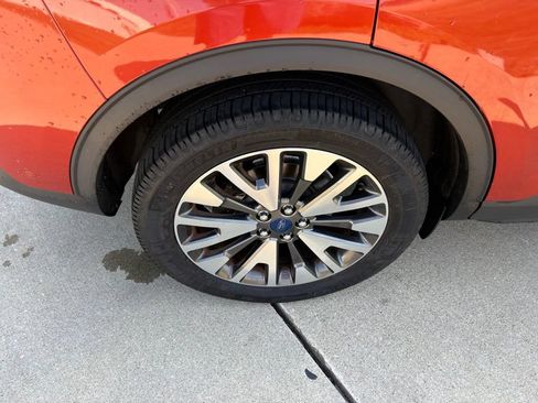 Used 2020 Ford Escape Titanium AWD/4WD image 57