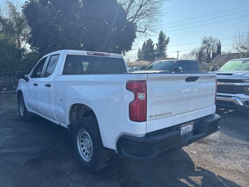 Used 2022 Chevrolet Silverado 1500 W/T w/ WT Convenience Package image 3
