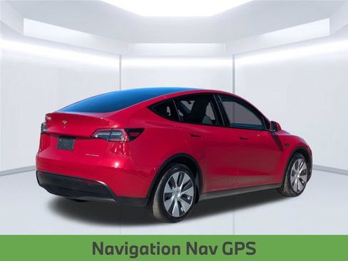 Used 2022 Tesla Model Y Long Range AWD/4WD image 6