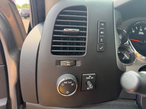 Used 2013 Chevrolet Silverado 1500 LT w/ All-Star Edition AWD/4WD image 16