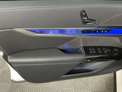 Certified 2024 BMW i7 xDrive60 w/ Executive Package image 20