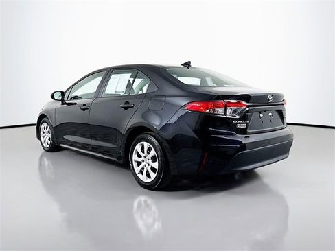 Certified 2023 Toyota Corolla LE image 6