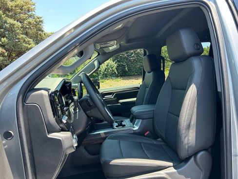 New 2026 GMC Sierra 2500 SLT w/ SLT Convenience Package AWD/4WD image 43