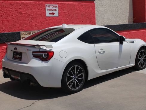 Used 2017 Subaru BRZ Limited w/ Popular Package #2 RWD image 7