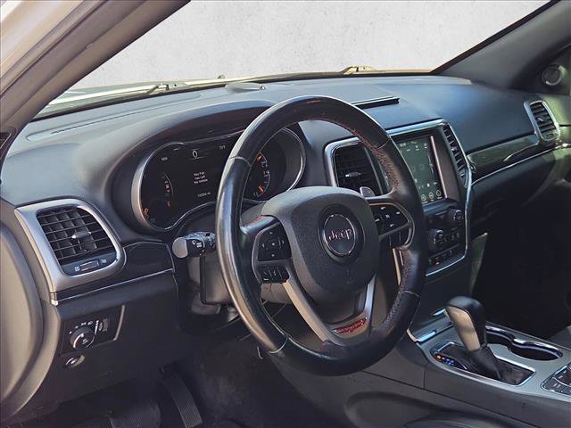 Used 2018 Jeep Grand Cherokee Trailhawk AWD/4WD image 12