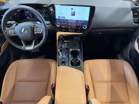 Used 2022 Lexus NX 350 AWD image 23