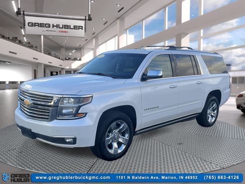 Used 2018 Chevrolet Suburban Premier image 8