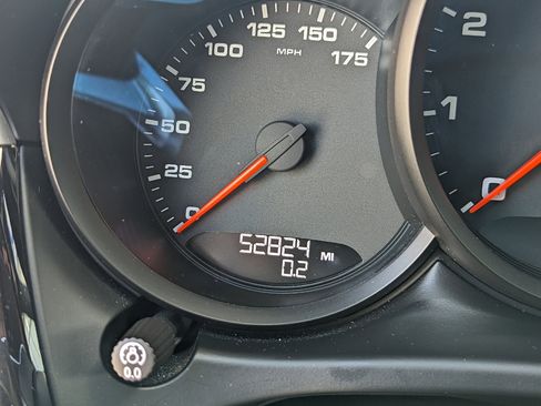 Used 2020 Porsche Macan image 20