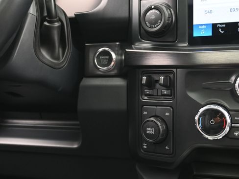 Used 2024 Ford F350 Lariat w/ Lariat Ultimate Package AWD/4WD image 40