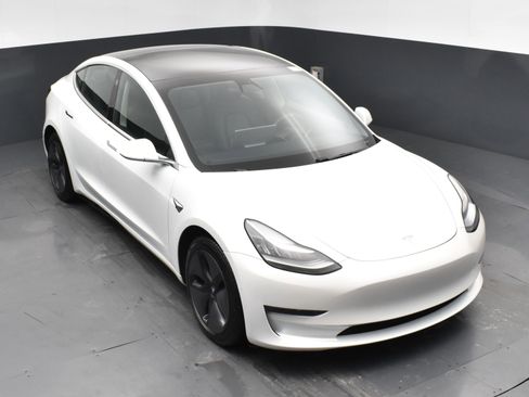Used 2019 Tesla Model 3 Long Range image 18