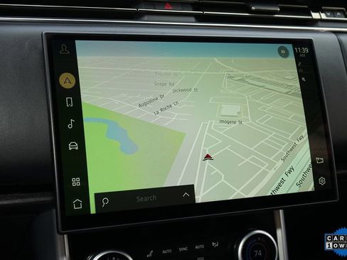 Used 2023 Land Rover Range Rover SE image 24