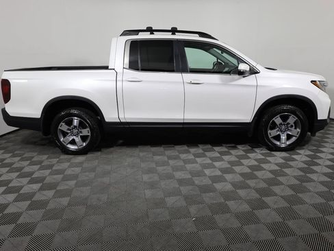 Used 2025 Honda Ridgeline RTL image 4