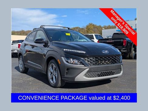 Used 2023 Hyundai Kona SEL w/ Convenience Package image 1