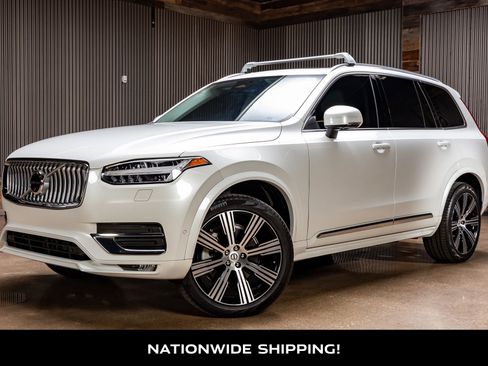 Used 2025 Volvo XC90 B6 Ultra w/ Protection Package Premier image 4