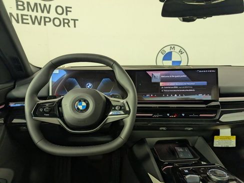 New 2026 BMW 530i xDrive w/ Premium Package AWD/4WD image 18