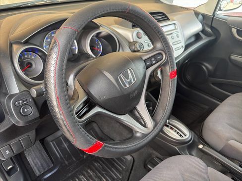 Used 2011 Honda Fit image 13