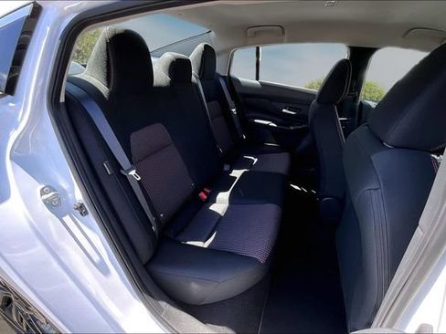 New 2027 Nissan Sentra SR FWD image 9