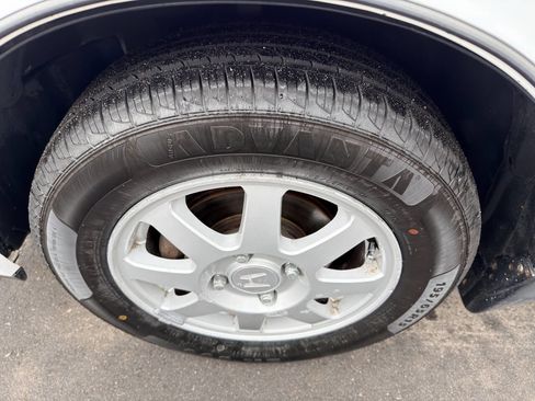 Used 1997 Honda Accord LX image 8