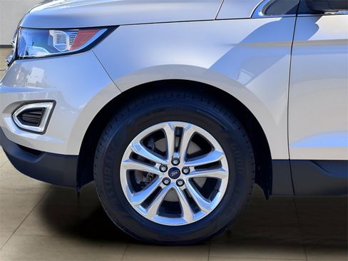 Used 2018 Ford Edge SEL w/ Equipment Group 201A image 33