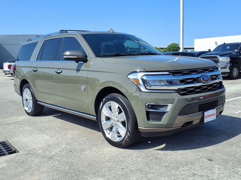 Used 2024 Ford Expedition Max King Ranch AWD/4WD image 2