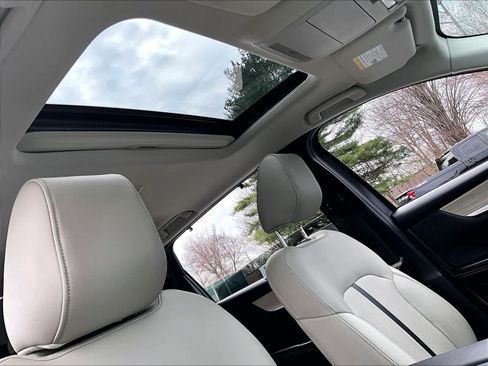 Used 2024 MAZDA CX-90 Plug-In Hybrid w/ Preferred image 23