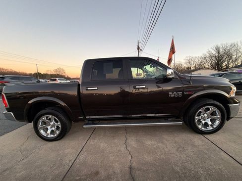 Used 2017 RAM 1500 Laramie w/ Convenience Group image 13