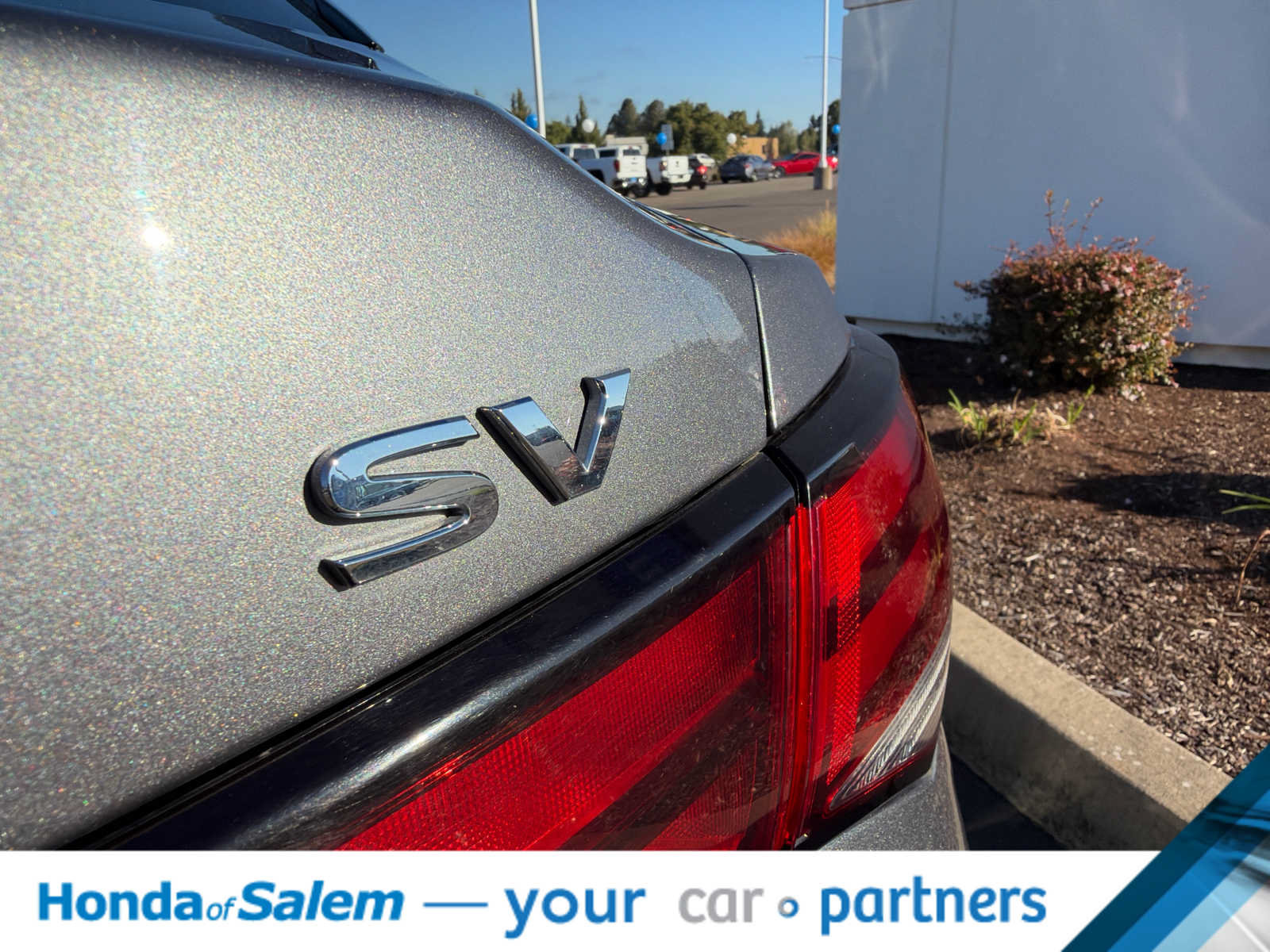 Used 2024 Nissan Sentra SV FWD image 7