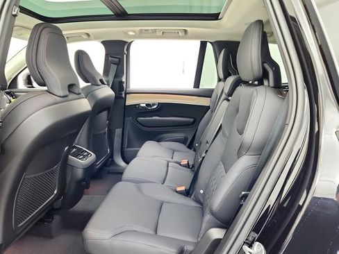 New 2026 Volvo XC90 B6 Plus w/ Protection Package Premier image 28