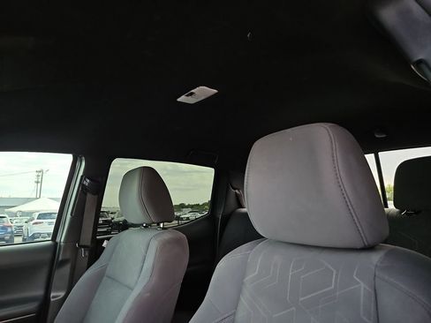Used 2019 Toyota Tacoma TRD Sport w/ Technology Package AWD/4WD image 20