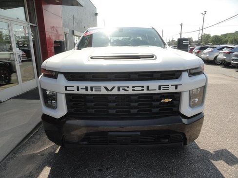 Used 2022 Chevrolet Silverado 2500 Custom AWD/4WD image 6