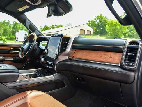 Certified 2022 RAM 1500 Limited AWD/4WD image 10