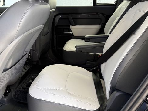 New 2025 Land Rover Defender 130 V8 image 27