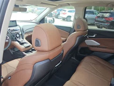 Used 2025 Acura RDX SH-AWD w/ Technology Package image 13