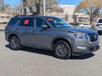 Certified 2025 Nissan Pathfinder SV video 2
