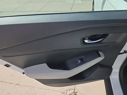 New 2025 Honda Accord SE image 30