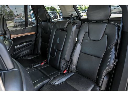 Used 2020 Volvo XC90 T6 Inscription w/ Protection Package Premier AWD/4WD image 16