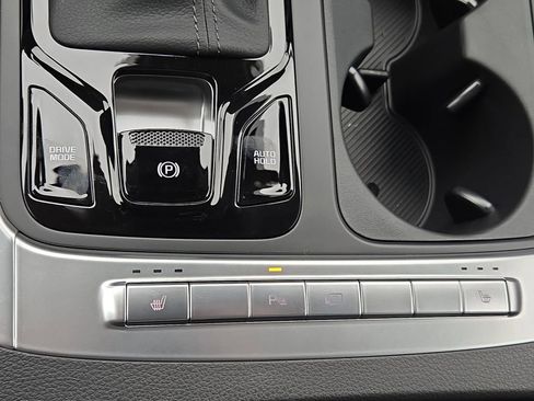 New 2026 Kia Carnival EX image 33