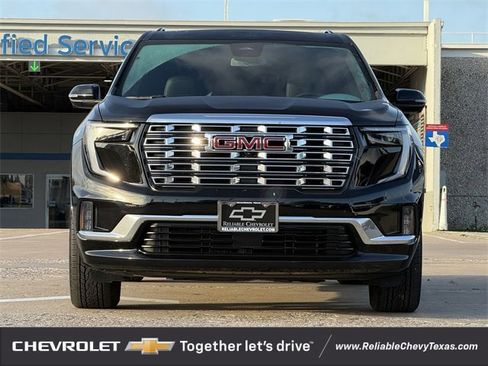 Certified 2025 GMC Acadia Denali image 3