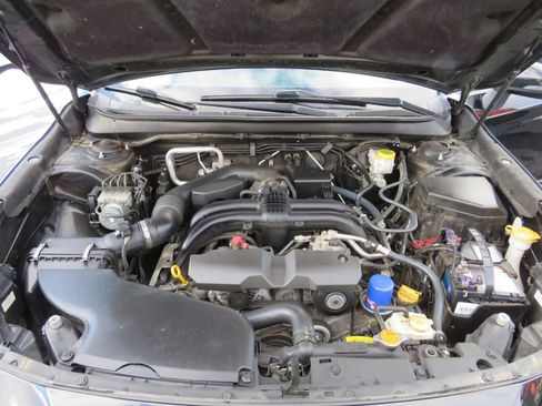 Used 2019 Subaru Outback 2.5i Limited image 41