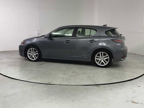 Used 2014 Lexus CT 200h image 4