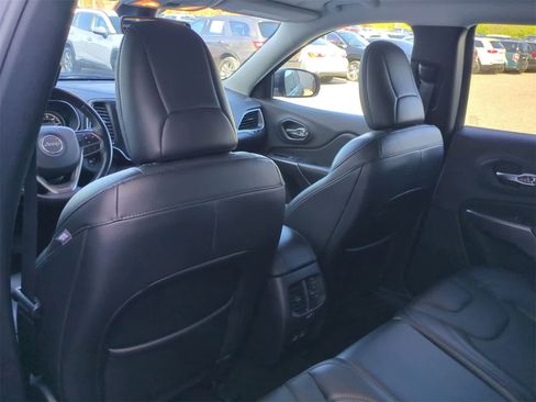 Certified 2021 Jeep Cherokee Latitude Lux image 18