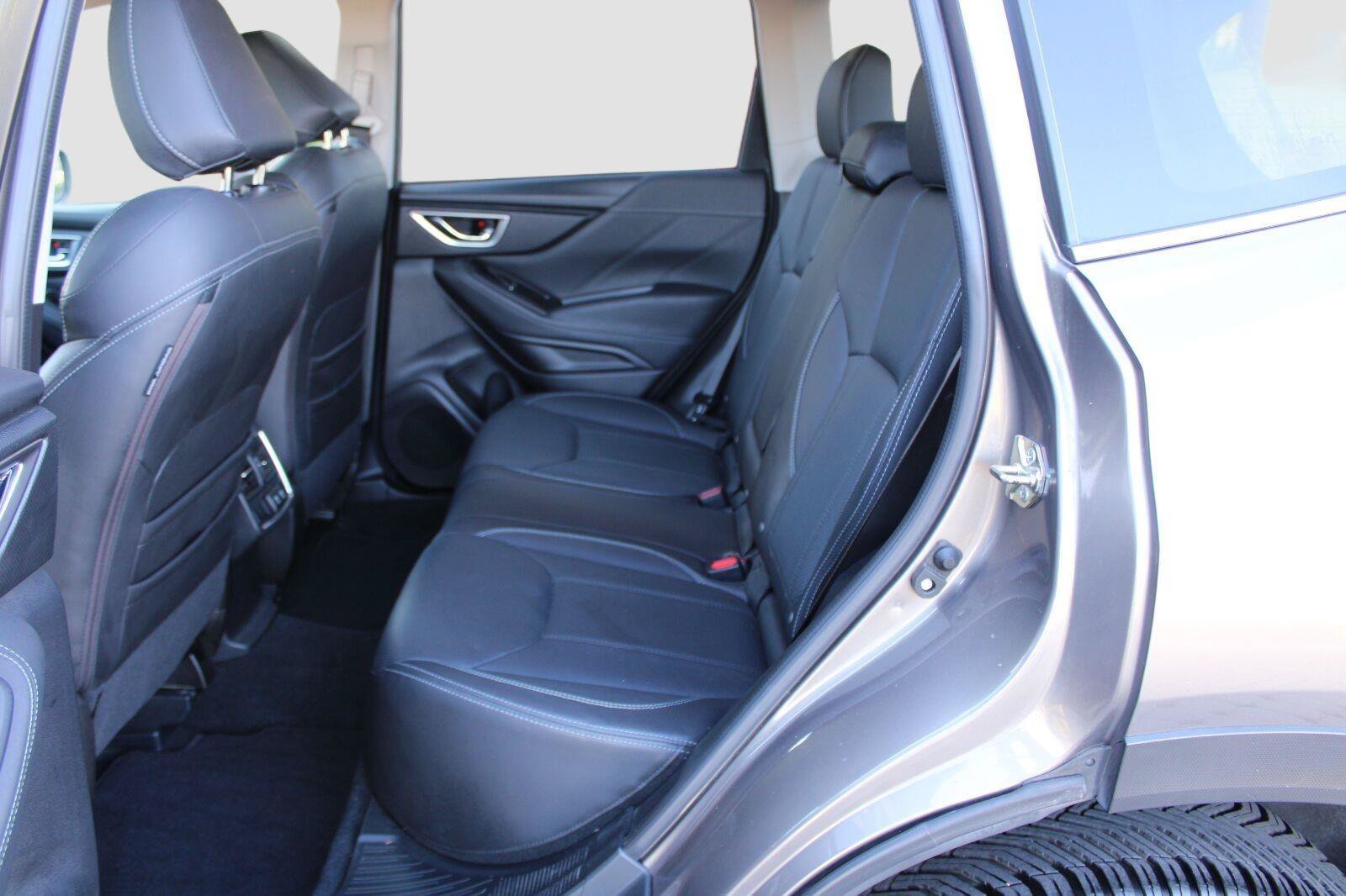 Used 2019 Subaru Forester Limited AWD/4WD image 37